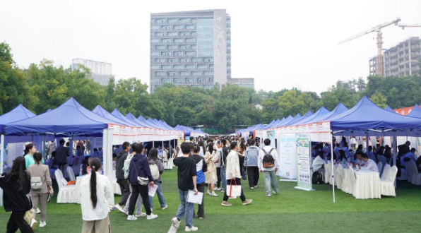 1760925028648056411.png image.png