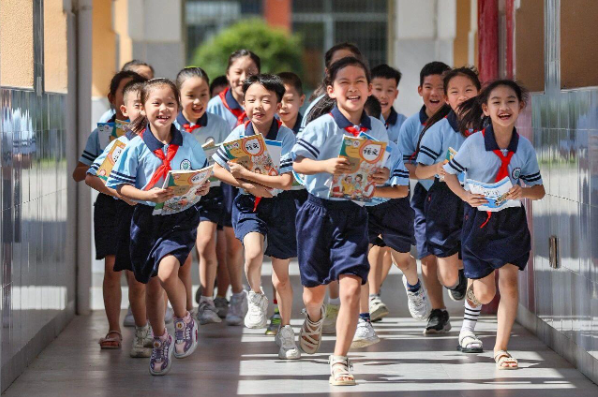 1761785322816098768.png image.png